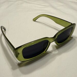 Retro 90s Green Rectangular Sunglasses